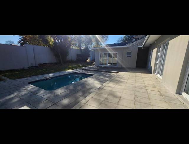 3 BEDROOM PROPERTY TO RENT IN HIGHLANDS NORTH